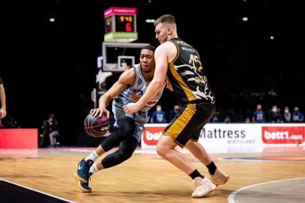 新老交替 新老交替